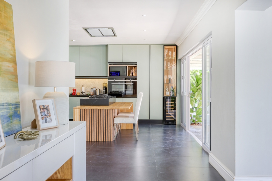 3 Bedroom Property for Sale in Kirstenhof Western Cape